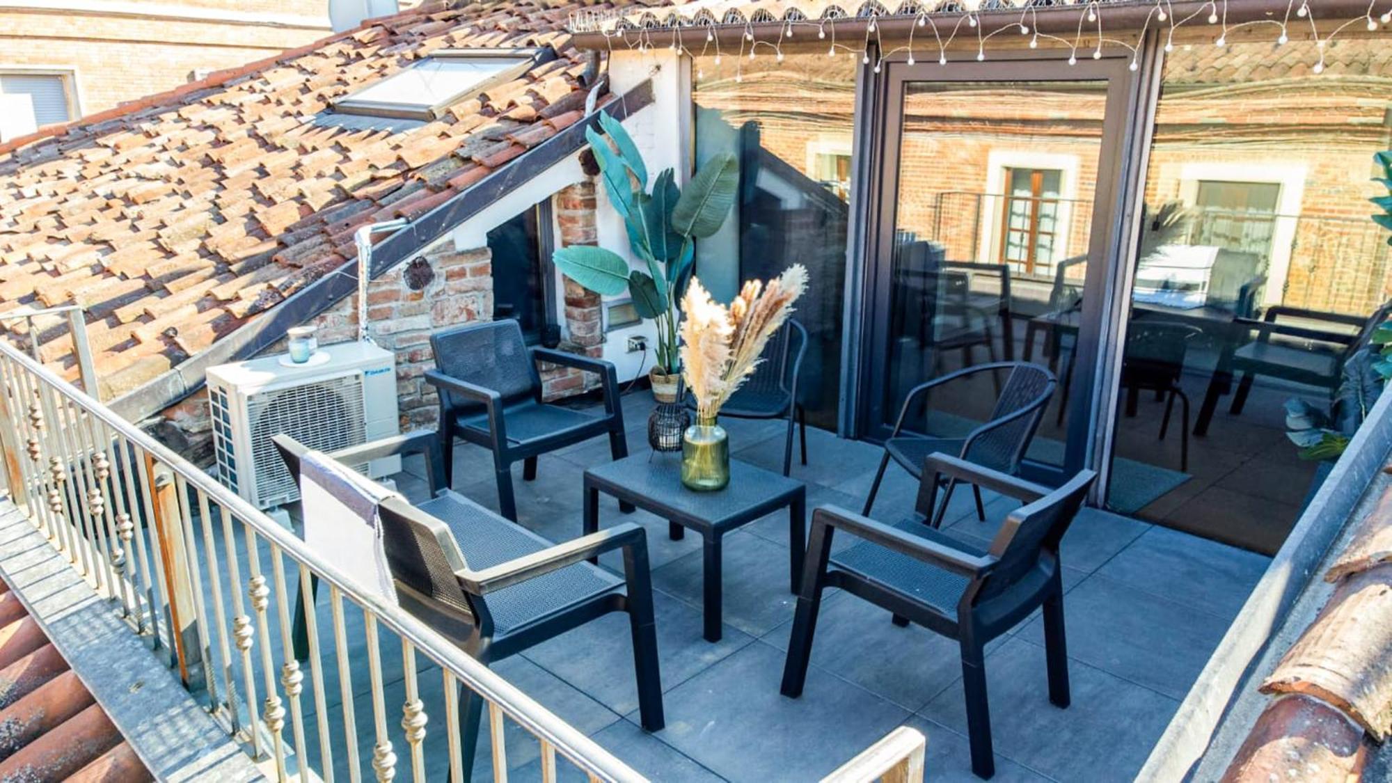 Centro Storico-Dimora Con Terrazza- Wi-Fi E Ac Lejlighed Asti Eksteriør billede